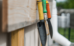 hanging trowels and other courtyard garden ideas