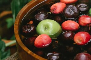 hallowen garden ideas with an apple bobbing bucket