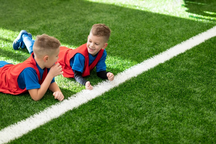 toddler child friendly garden ideas drawbacks of artificial grass