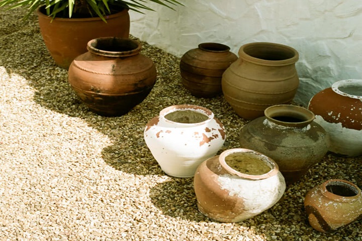 recycled garden ideas with ceramics