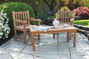 Patio chair and table set